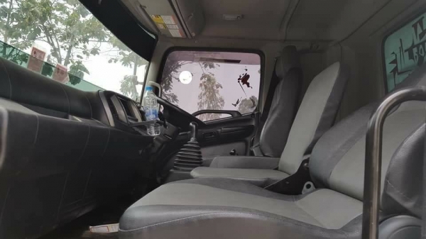 HINO MEGA FM2P 380 แรง Hi Speed ปี 57 แม่ลูกดัมพ์สามมิตร  ไมล์แท้ 190,000 กม. เครื่อง/เกียร์เดิมบาง ยางดี 80\% ทะเบียนพร้อม