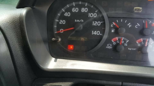 HINO MEGA FM2P 380 แรง Hi Speed ปี 57 แม่ลูกดัมพ์สามมิตร  ไมล์แท้ 190,000 กม. เครื่อง/เกียร์เดิมบาง ยางดี 80\% ทะเบียนพร้อม