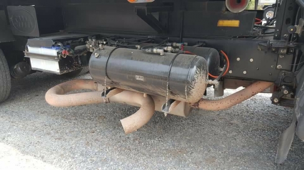 HINO MEGA FM2P 380 แรง Hi Speed ปี 57 แม่ลูกดัมพ์สามมิตร  ไมล์แท้ 190,000 กม. เครื่อง/เกียร์เดิมบาง ยางดี 80\% ทะเบียนพร้อม