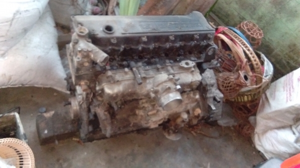 ขายเครื่องisuzu4hf1 ตามสภาพ