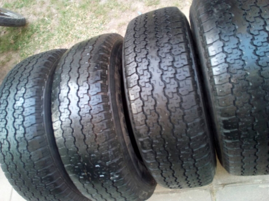 245/70R16 BRIDGESTONE DUELER H/T689 ชุด 4 เส้น โทร.081-427-3941 ไอดีไลน์ 0814273941