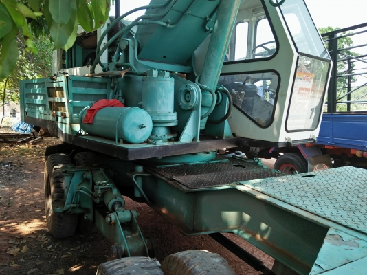 ขายแม็คโคเก่านอกระบบขับเคลื่อน4x4 สนใจโทรฉลาดศิลป์ 098-1912778