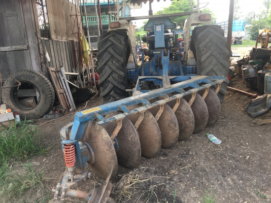 รถไถฟอร์ด 77 เครื่อง T3 ผาน 6 +ใบมีด ครบ รถสวยมาก ปั้มดี เครื่องดี รถใช้งานประจำ. สภาพดีใช้งานได้เลย มีเล่มทะเบียน อยู่ลพบุรี 380,000 ต่อรอง