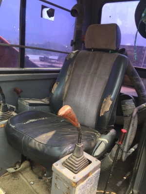 IHI รถขุดขนาด200ทำงานปกติราคาน่าสน มีมาให้ช็อปอีกแล้วครับท่าน@350,000บาท สนใจโทรเลย ☎ 081-989-1989 + ID LINE :rangrayong หรั่งครับ