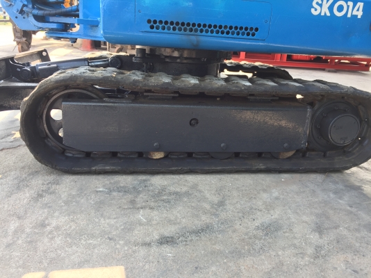 ขายแบ็คโฮเล็กขึ้นกะบะได้ โกเบโก้ sk14. pc15พร้อมหัวกระแทก+บุ้งกี๋+หัวคีบ. เก่านอกสวยๆ ขายแบ็คโฮเล็กขึ้นกะบะได้ โกเบโก้ sk14. pc15พร้อมหัวกระแทก+บุ้งกี๋+หัวคีบ. เก่านอกสวยๆ