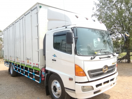 6 ล้อใหญ่ *EURO2*  HINO MEGA FG1J 212 แรงม้า *ยาว 7.20ม.* รถสวยเดิมทั้งคัน+พร้อมใช้งาน * รถห้างแท้ * มีเล่มพร้อมโอน *