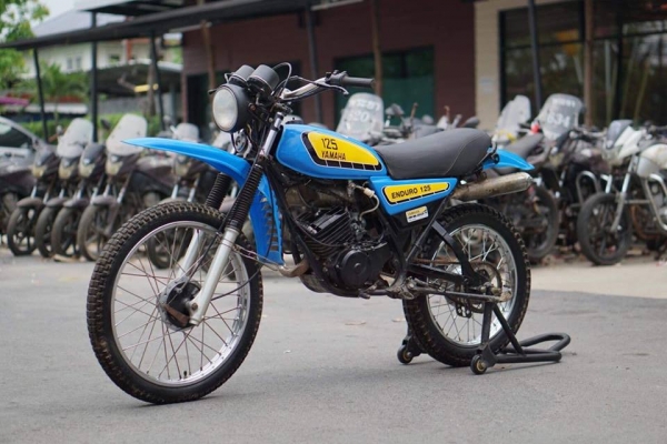 ร้าน  วุฒิ นนบุรี     ขาย YAMAHA DT125cc. โมโน พร้อมใช้งานได้เลย