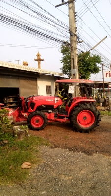 ขายรถไถมือสองรุ่น L5018 พร้อมอุปกรณ์ดันหน้าและผลานบุกเบิก