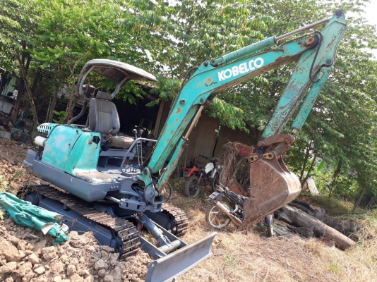 Kobelco 025
