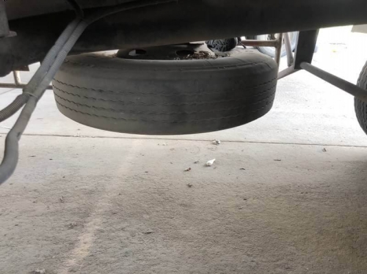 ขาย 285,000 หางถังนำ้มัน PANUS ปี39 37,000 ลิตร โลตล่าง 5 ช่อง หาง 2 คาน ยาว 10.3 เมตร ยางดี คัสซีสวย ถังสวย สภาพพร้อมใช้  เอกสารเล่มทะเบียน  รถอยู่ นครปฐม  โทร 0610710295