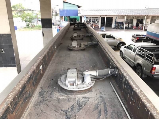 ขาย 285,000 หางถังนำ้มัน PANUS ปี39 37,000 ลิตร โลตล่าง 5 ช่อง หาง 2 คาน ยาว 10.3 เมตร ยางดี คัสซีสวย ถังสวย สภาพพร้อมใช้  เอกสารเล่มทะเบียน  รถอยู่ นครปฐม  โทร 0610710295