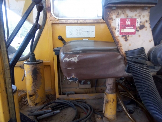 ขายรถแบคโฮ KOMATSU PC60-1 สภาพพร้อมใช้เครื่องดีปั้มดี ขายรถแบคโฮ KOMATSU PC60-1 สภาพพร้อมใช้เครื่องดีปั้มดี