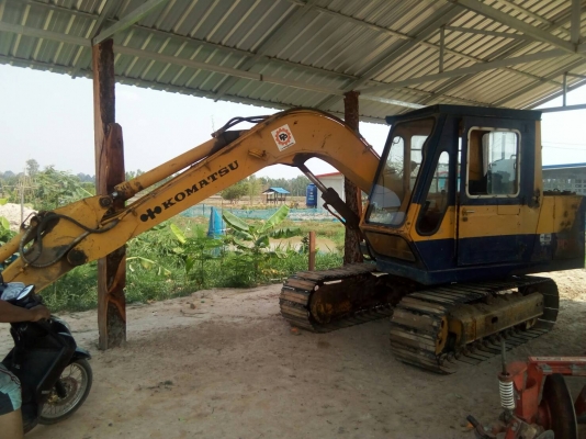 ขายรถแบคโฮ KOMATSU PC60-1 สภาพพร้อมใช้เครื่องดีปั้มดี ขายรถแบคโฮ KOMATSU PC60-1 สภาพพร้อมใช้เครื่องดีปั้มดี