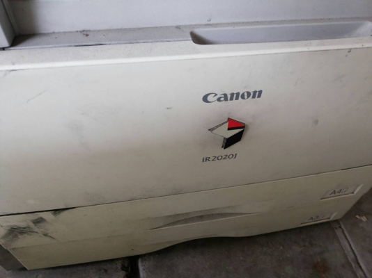 เหมาเครื่ิองถ่ายใช้งานได้ 2 เครื่ิอง ใช้งานได้ ยี่ห้อ sharp กับ canon ( 2 ตัว 5500 บาท )