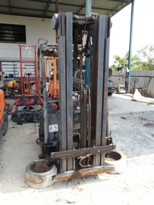 ขายเสารถยก 4.5 เมตร ( 3ท่อน)