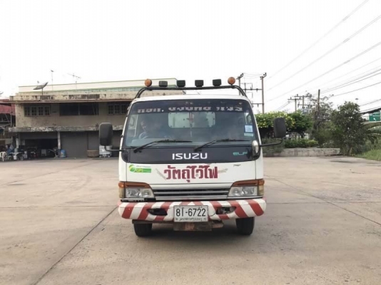 ขาย 445,000 รถ 6 ล้อ ISUZU NPR 61 P ยาว 5 ม รถนำ้มัน 6,000 ลิตร เครื่อง 4BG1 - 125 เเรง โลตล่าง 3 ช่ ขาย 445,000 รถ 6 ล้อ ISUZU NPR 61 P ยาว 5 ม รถนำ้มัน 6,000 ลิตร เครื่อง 4BG1 - 125 เเรง โลตล่าง 3 ช่