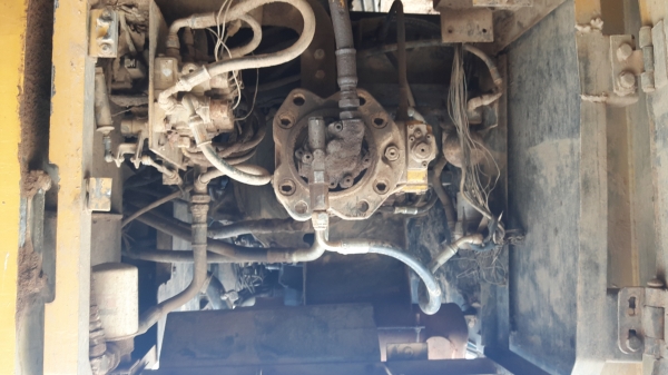 ต้องการขาย sumitomo sh200 ต้องการขาย sumitomo sh200