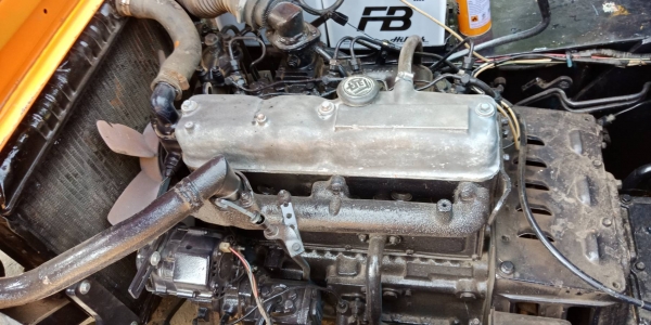 โฟกลิฟโตโยต้า1.5ตันดีเซลเกียรดาเสาสูง4เมตร50เซนพร้อมใช้ยางใหม่4เส้น