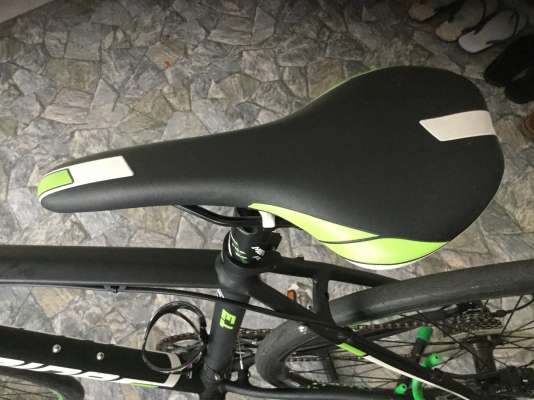 จักรยานทัวริ่ง