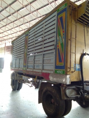 ขายรถพ่วงฮีโน่2Kสมอเงินปี43 260แรง ดั้มแม่ลูก อู่แก้ว เดิมๆบางๆ สภาพสวยพร้อมใช้