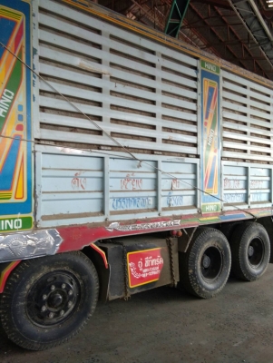 ขายรถพ่วงฮีโน่2Kสมอเงินปี43 260แรง ดั้มแม่ลูก อู่แก้ว เดิมๆบางๆ สภาพสวยพร้อมใช้