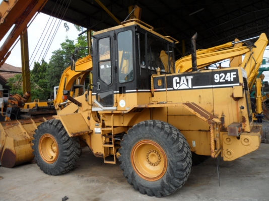 924F รถตัก CATนอกแท้ถึงไทยแล้ว สวยเต็มๆโดนใจราคาเพียง1.25ล้าน สนใจสอบถามได้ที่ ☎ 081-989-1989 + ID LINE : rangrayong หรั่งครับ 924F รถตัก CATนอกแท้ถึงไทยแล้ว สวยเต็มๆโดนใจราคาเพียง1.25ล้าน สนใจสอบถามได้ที่ ☎ 081-989-1989 + ID LINE : rangrayong หรั่งครับ