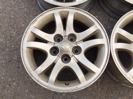 ขายล้อแม็ก Toyota Tiger D4D ขอบ 15 4 ล้อ ราคา 4,100 บาท ราคาถูกๆลายยอดฮิต