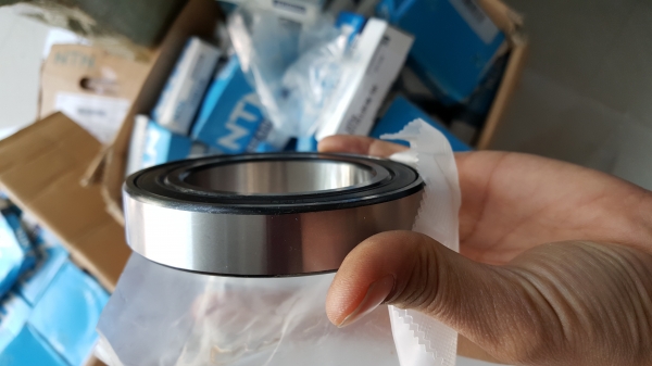 ขายถูกโลสต็อก แบริ่ง Bearing ยี่ห้อ NTN ของใหม่ ขายถูกโลสต็อก แบริ่ง Bearing ยี่ห้อ NTN ของใหม่