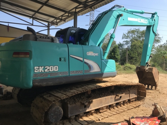 รถแบคโฮ KOBELCO SK200 รถสภาพสวย พร้อมใช้งาน รถแบคโฮ KOBELCO SK200 รถสภาพสวย พร้อมใช้งาน
