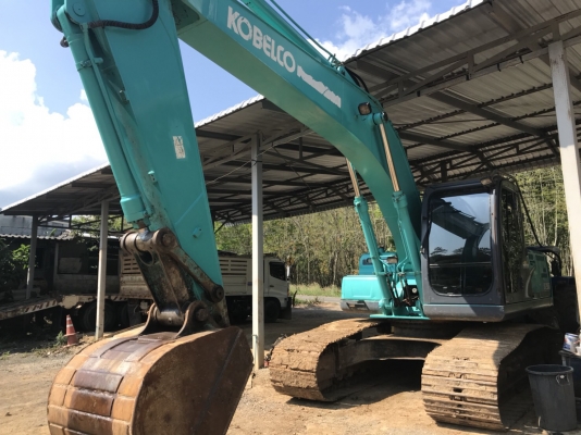 รถแบคโฮ KOBELCO SK200 รถสภาพสวย พร้อมใช้งาน