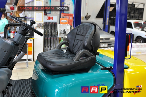 ขายรถโฟล์คลิฟท์มือสอง KOMATSU รุ่น FD25C-12-526762 นำเข้าจากประเทศญี่ปุ่น 100\% ไม่เคยใช้งานในไทย ขายรถโฟล์คลิฟท์มือสอง KOMATSU รุ่น FD25C-12-526762 นำเข้าจากประเทศญี่ปุ่น 100\% ไม่เคยใช้งานในไทย