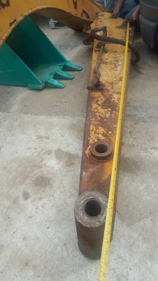 ขายบูม มือสองของรถขุด KATO  สลัก60 มิลขายถูก