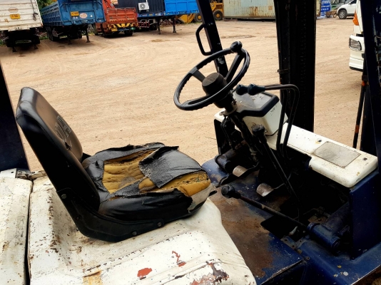 ขายรถโฟล์คลิฟท์ TOYOTA ดีเซล 2.5ตัน เสา3เมตร โทร.0952268886 Line id:0952268886