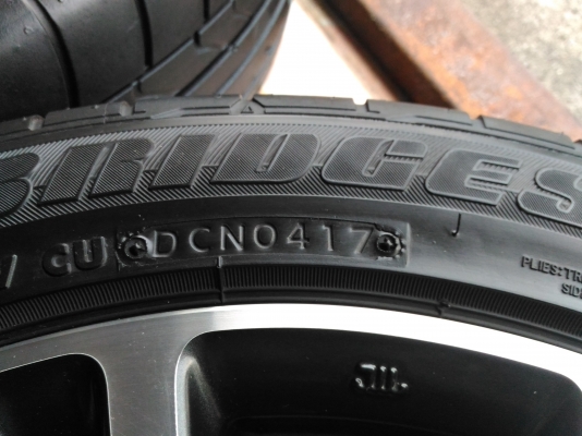 ล้อเดิม mitsubishi mirage ขอบ 15 พร้อมยาง ปี 17 ล้อเดิม mitsubishi mirage ขอบ 15 พร้อมยาง ปี 17