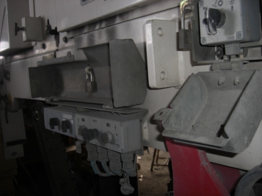 ขายรถกัดผิวถนน WIRTGEN W2000 'ปี 2007 สภาพพ้อมใช้ สนใจติดต่อ อำพล 090-9694506, 080-3031241