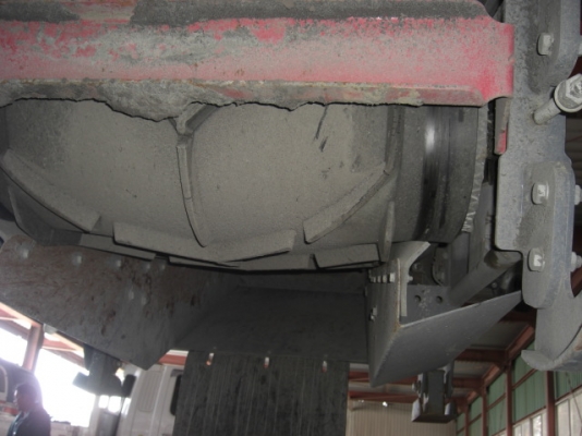 ขายรถกัดผิวถนน WIRTGEN W200HI 'ปี 2014 สภาพพ้อมใช้ สนใจติดต่อ อำพล 090-9694506, 080-3031241