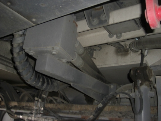 ขายรถกัดผิวถนน WIRTGEN W200HI 'ปี 2014 สภาพพ้อมใช้ สนใจติดต่อ อำพล 090-9694506, 080-3031241