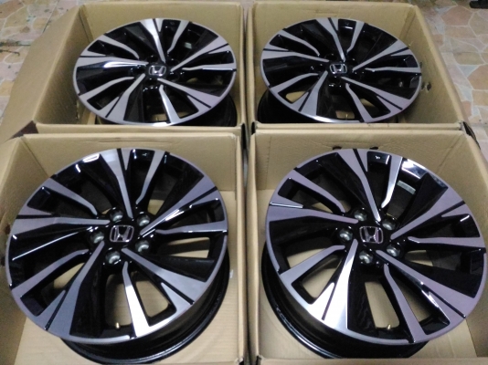 ล้อแม็กแท้ถอดป้ายแดง Honda Accord ขอบ 18(ล้อแม็กเปล่า) ล้อแม็กแท้ถอดป้ายแดง Honda Accord ขอบ 18(ล้อแม็กเปล่า)