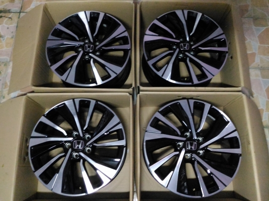 ล้อแม็กแท้ถอดป้ายแดง Honda Accord ขอบ 18(ล้อแม็กเปล่า)
