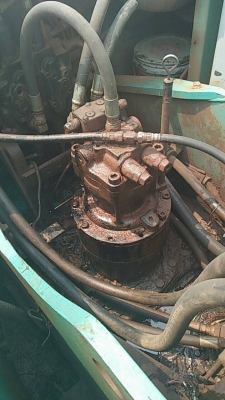 ขายรถแบคโฮ KOBELCO SK-200 MARK SUPER ( YN10) เอกสารเล่มทะเบียน ราคา.1,150,000 รถสวย เครื่อง ปั้ม แรง โซ้เปลี่ยนใหม่ใช้งานไม่กี่งาน เฟรมสวย แผ่นขนาด 80 เอวมีขยับนิดหน่อย มูมฮาร์มสวย แอร์มี ใช้งานแล้ว 13,000 กว่า ชั้วโมง รถทำงานอยู่ สนใจโทร.081-3531946 ต่อ.