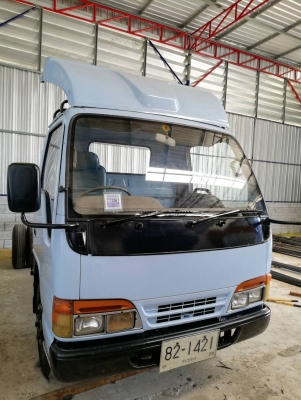 ขาย isuzu NKR 110 สวยๆ ( รถห้างแท้) ขาย isuzu NKR 110 สวยๆ ( รถห้างแท้)