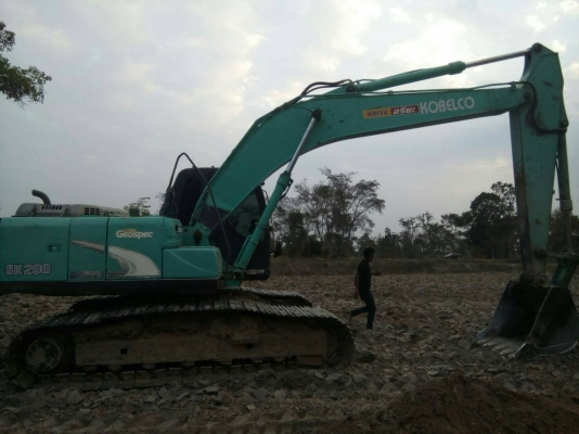 ขายรถแบคโฮ KOBELCO SK200-8 SUPE ขายรถแบคโฮ KOBELCO SK200-8 SUPE