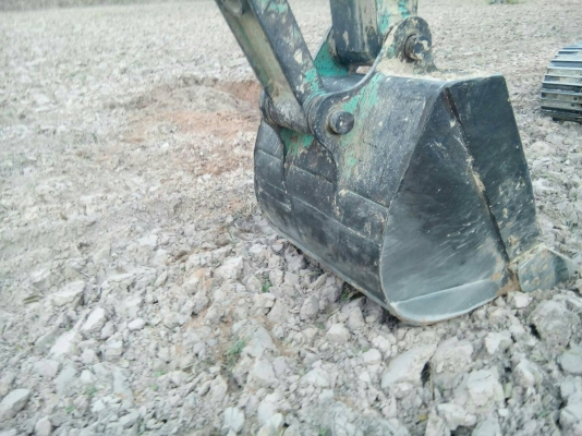 ขายรถแบคโฮ KOBELCO SK200-8 SUPE ขายรถแบคโฮ KOBELCO SK200-8 SUPE