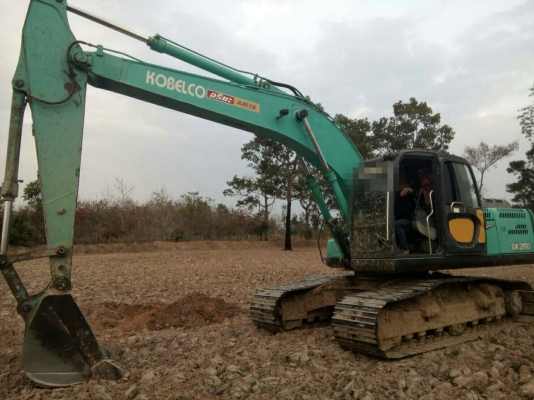 ขายรถแบคโฮ KOBELCO SK200-8 SUPE ขายรถแบคโฮ KOBELCO SK200-8 SUPE