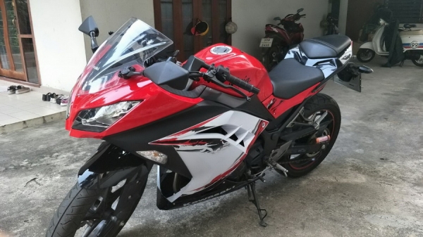 ขายมอเตอร์ไซค์นินจา 250 ปี 2013 สีแดง สภาพเหมือนมือ 1 ขายมอเตอร์ไซค์นินจา 250 ปี 2013 สีแดง สภาพเหมือนมือ 1