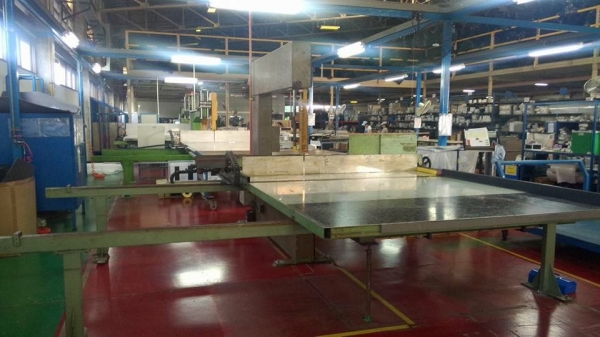 เครื่องจักรญี่ปุ่น ตัด ผ้า โฟม ทุกอย่าง (ยกเว้นของแข็ง) ราคา98,000บาท พร้อมใช้งาน