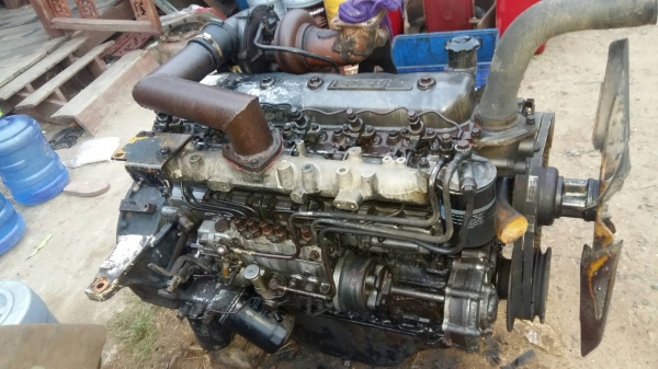 ขายเครื่อง 6BD1 TURBO เป็นเครื่องแมคโคร