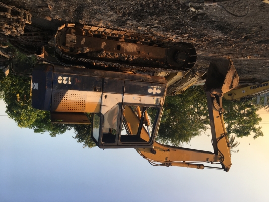 ขาย pc100-5 ไฟฟ้าตัด ตัวเดินรุ่น2