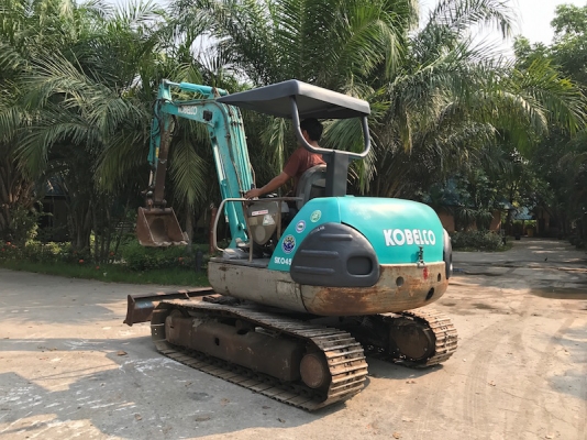 ขายแบคโฮ KOBELCO SK45 ลายหัวแย๊ก บุ้งกี๋ ปั้มนิ้ว แทรคเหล็ก ครบๆ สวยเดิมจากญี่ปุ่น ทำงานสมบูรณ์ทุกระบบ รับรองไม่ผิดหวัง 365,000 เท่านั้น!!