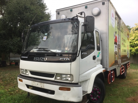 6 ล้อ FTR 33P ปี 45 เครื่อง 200 แรง ยาว 7.20 เมตร ราคา 760,000